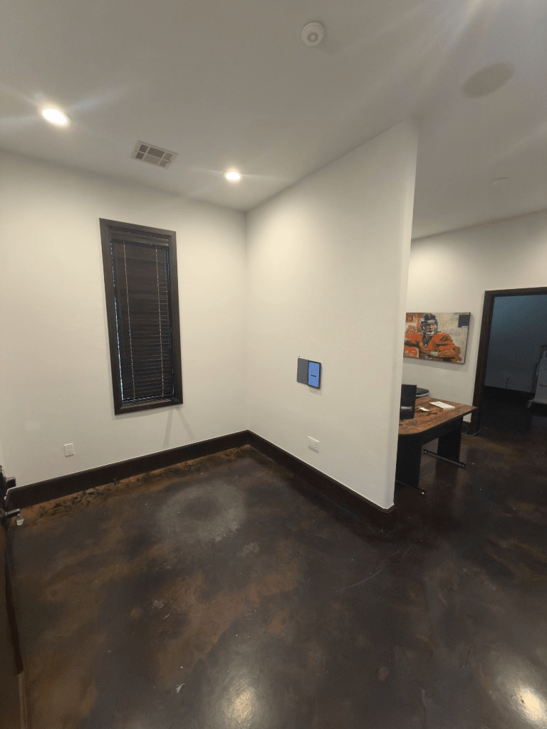 3D body scan area at Oak & Sage Wellness Center in Edmond with the Fit3D SNAP station